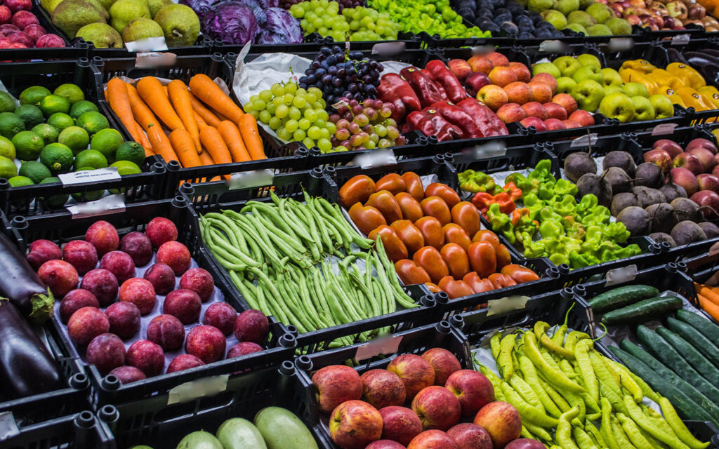 الارزاق بالله - خضروات وفاكهة وطيور طازجة